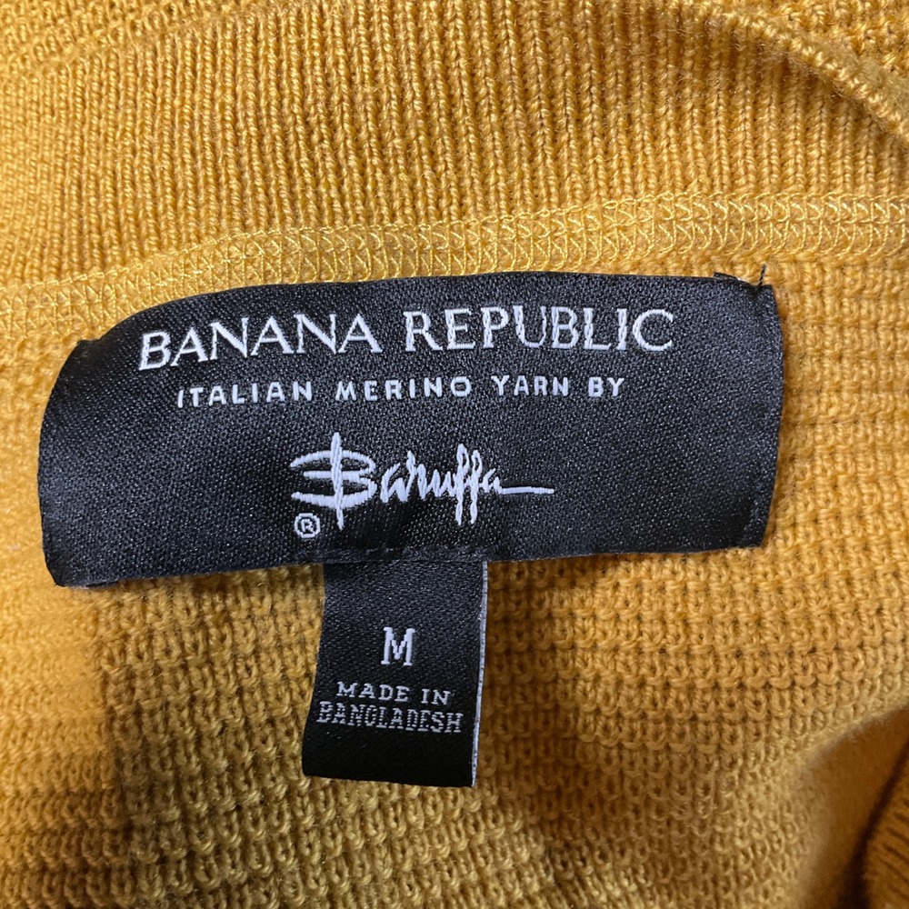 Banana Republic Sweater Womens M Yellow Wool Classic Minimalist Preppy Luxury - Picture 3 of 9